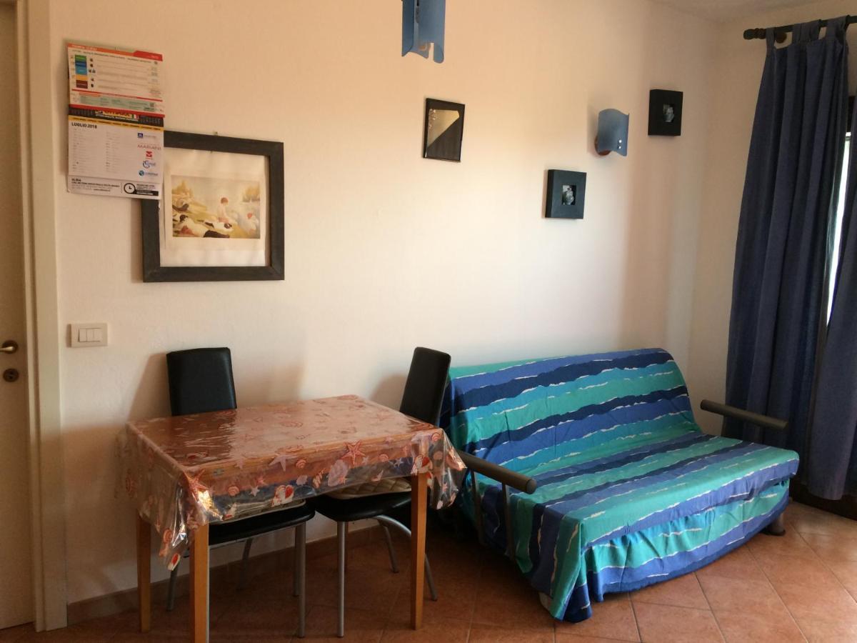 Airport by feet vicino a piedi-Port-Commercial Center-50mq-Balcony sea view-per metà rimborsabile&possibile upgrade gratis Olbia Exterior foto